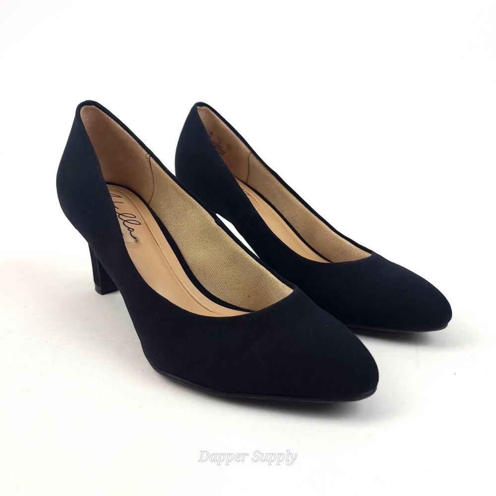 Abella True Comfort Suede Round Toe Heels Size 7.5 Black Classic Career Modern